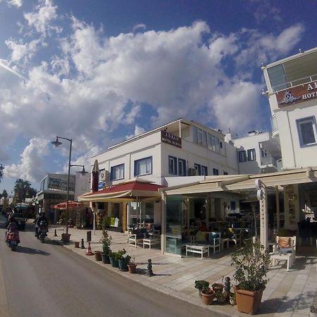 Akkan Hotel Marina (Adults Only) Бодрум Екстер'єр фото