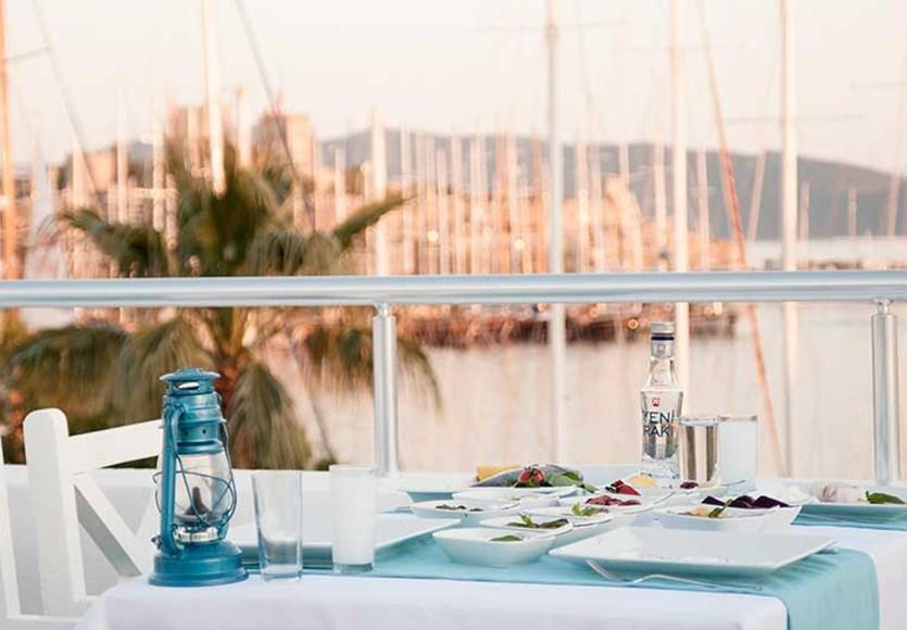 Akkan Hotel Marina (Adults Only) Бодрум Екстер'єр фото