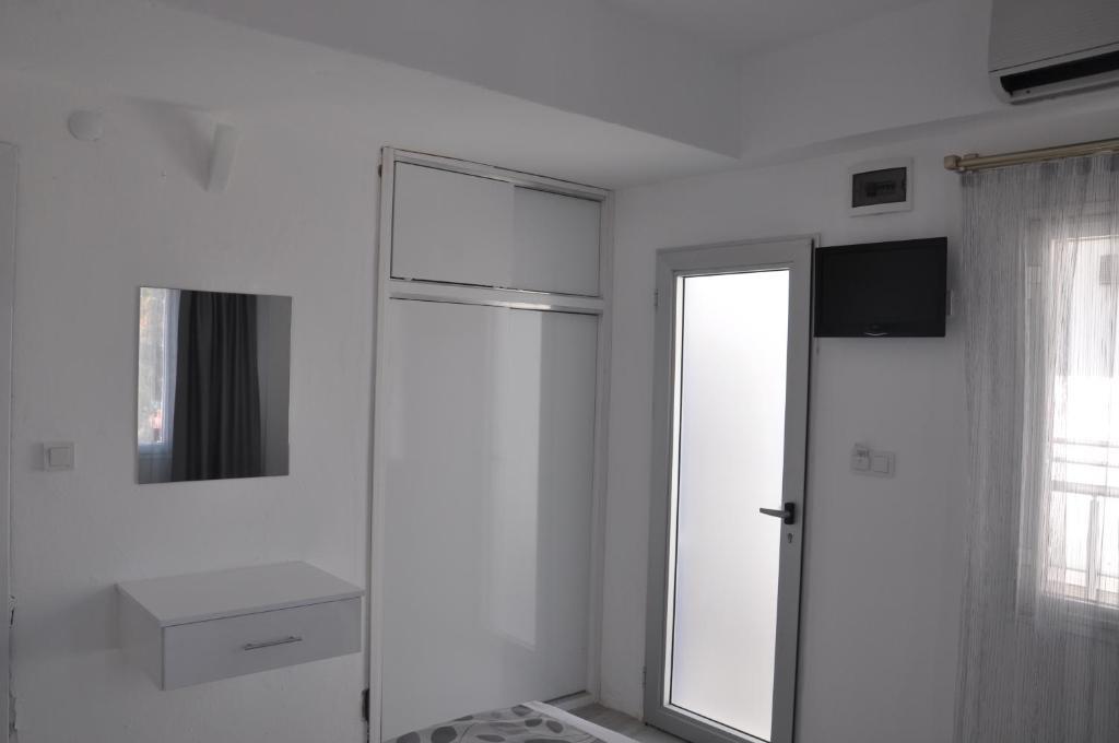 Akkan Hotel Marina (Adults Only) Бодрум Екстер'єр фото