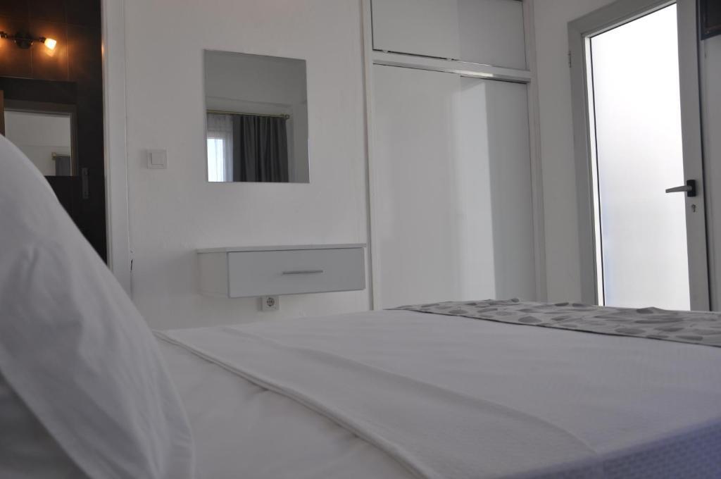 Akkan Hotel Marina (Adults Only) Бодрум Номер фото