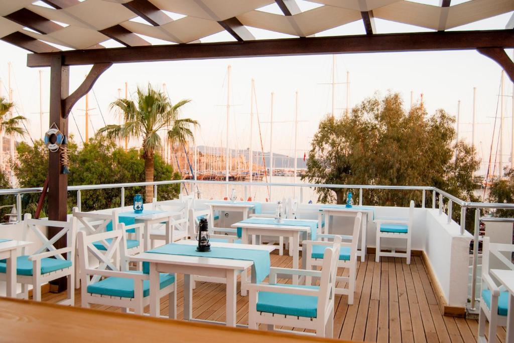 Akkan Hotel Marina (Adults Only) Бодрум Екстер'єр фото